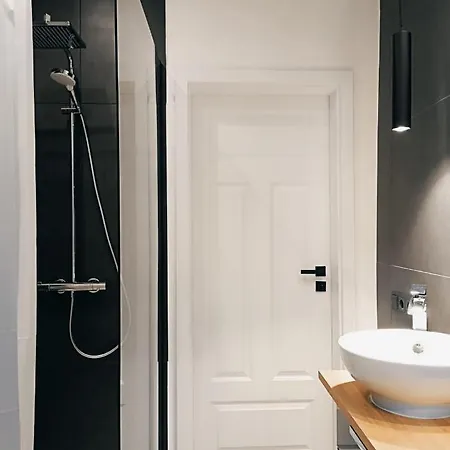 Gallery 01 * Μπίλεφελντ